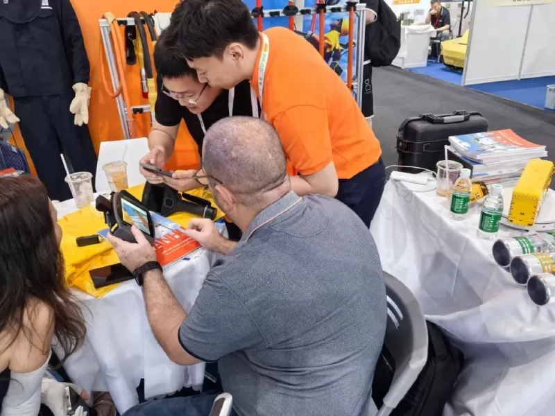 Xianheng Electrical brilha na 25ª Exposição de Novos Equipamentos de Energia de Xangai, apresentando inovações autodesenvolvidas e demonstrando força na entrega internacional!